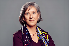 进入者降低了利用尖端AI的门槛